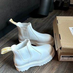 NEW Monochrome White Dr. Marten’s Platform Boots